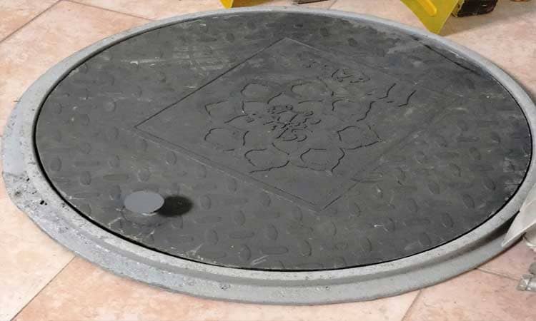 3D Hybrid Composite Round Manhole Cover Anti-Slip, Anti-Theft