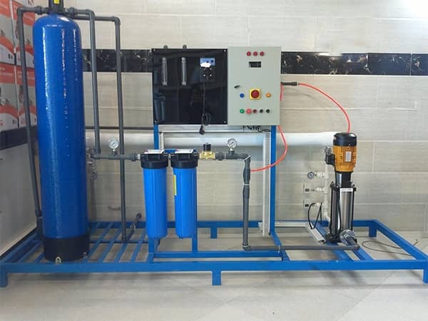 Poultry farm water purifier