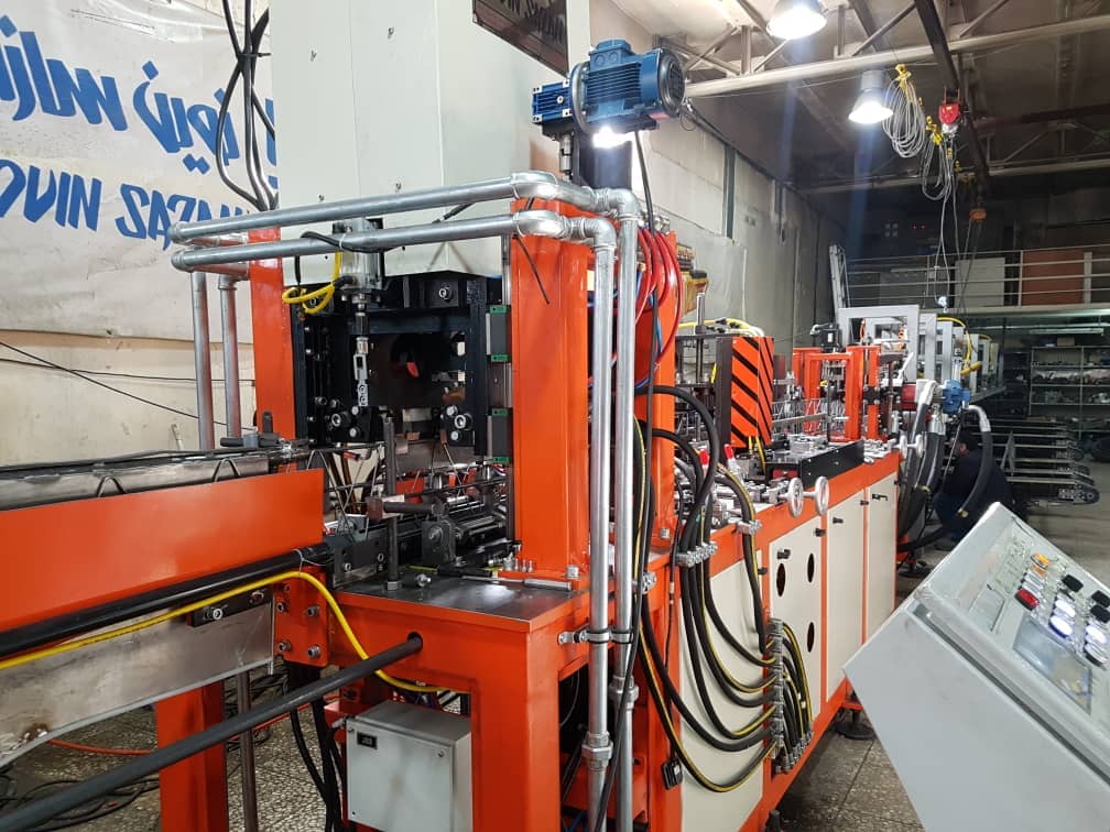 Lattice girder welding machine / Bed joint reinforcement welding machine