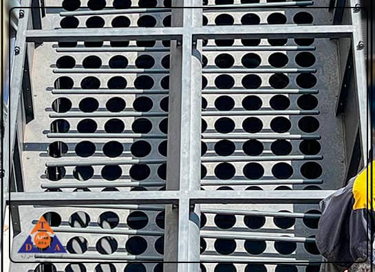 Industrial dust collector