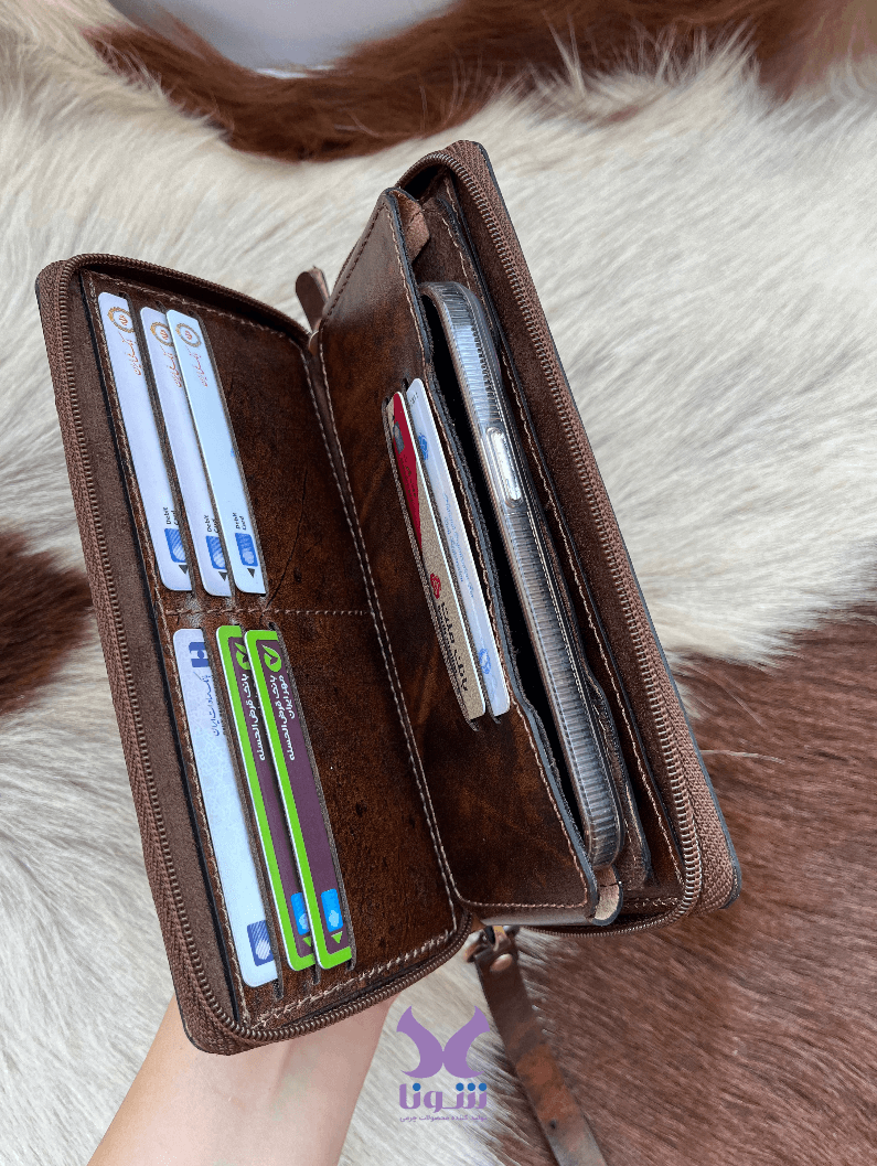 Handmade Genuine Leather Zip-Around Wallet