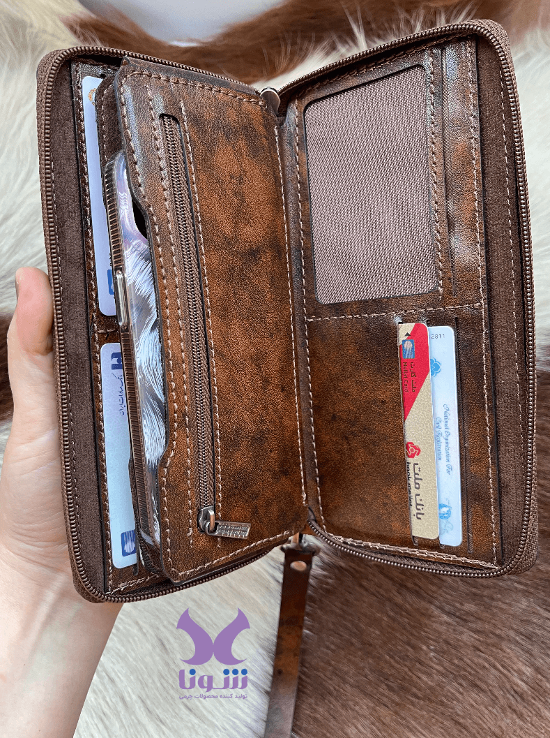 Handmade Genuine Leather Zip-Around Wallet