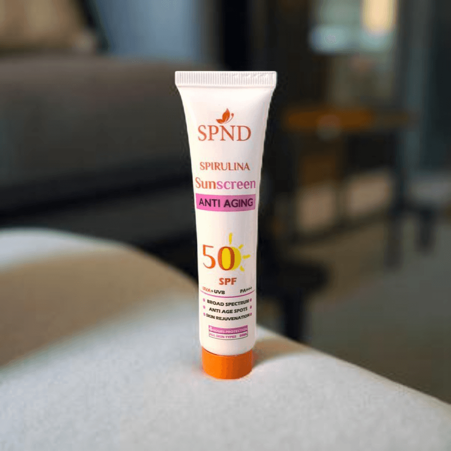 Spirulina Anti-Aging Sunscreen SPF50  Colorless