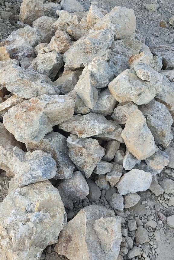 50% CaF₂ Raw Fluorspar (Calcium Fluoride) – 10–200MM Particle Size for Beneficiation & Industrial Processing