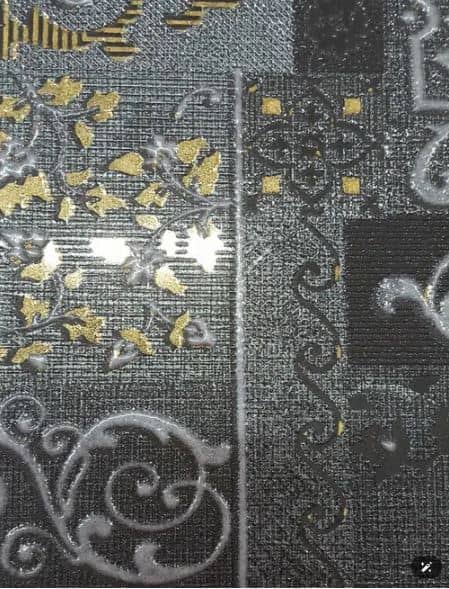 Precious metals used to decorate ceramics