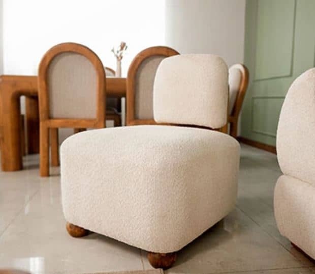 Zed Design Modern Natural Russian Wood Single-Seater Lounge Chair
