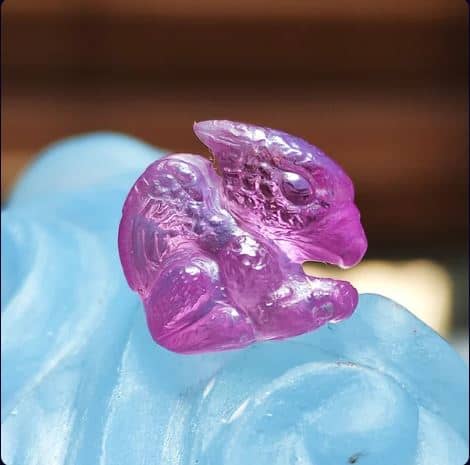 Handcrafted Spinel Griffin Chick Micro Gemstone Sculpture Pendant Bead – 13 Carat