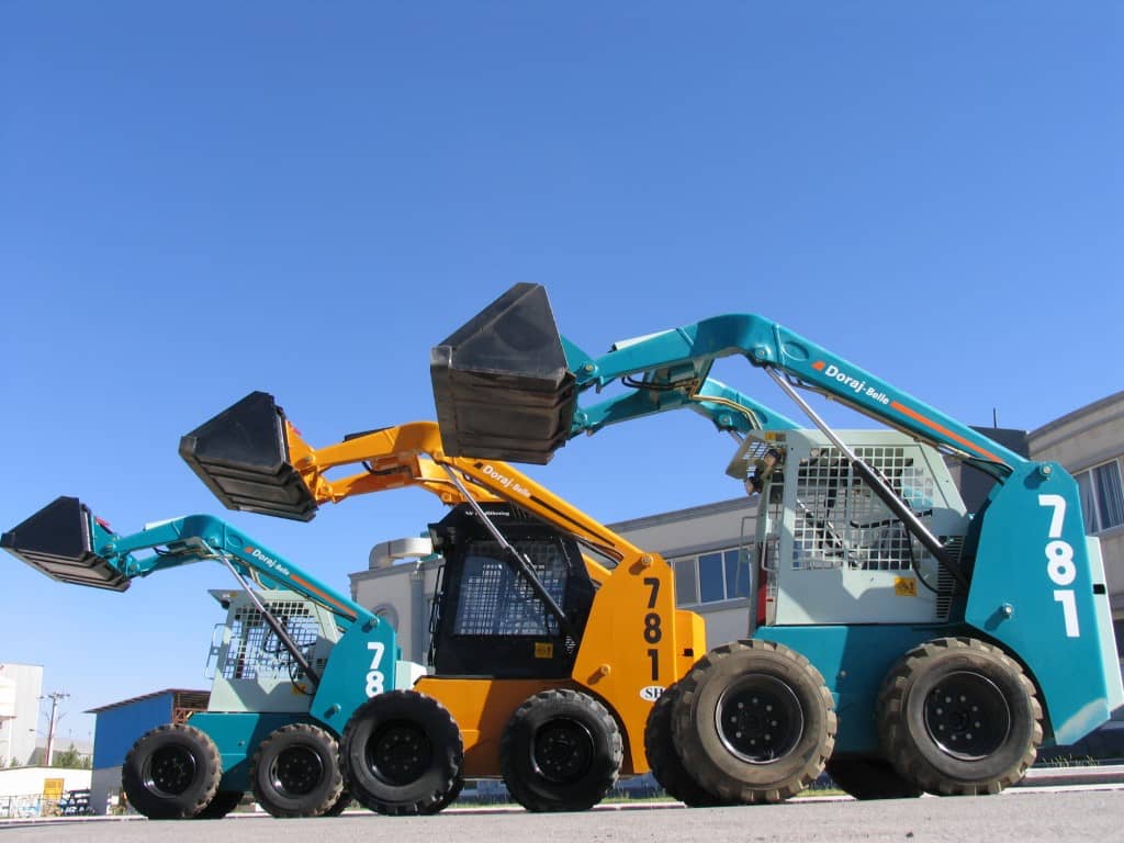 Skid Steer Loader – Model 781 (Mini Loader)