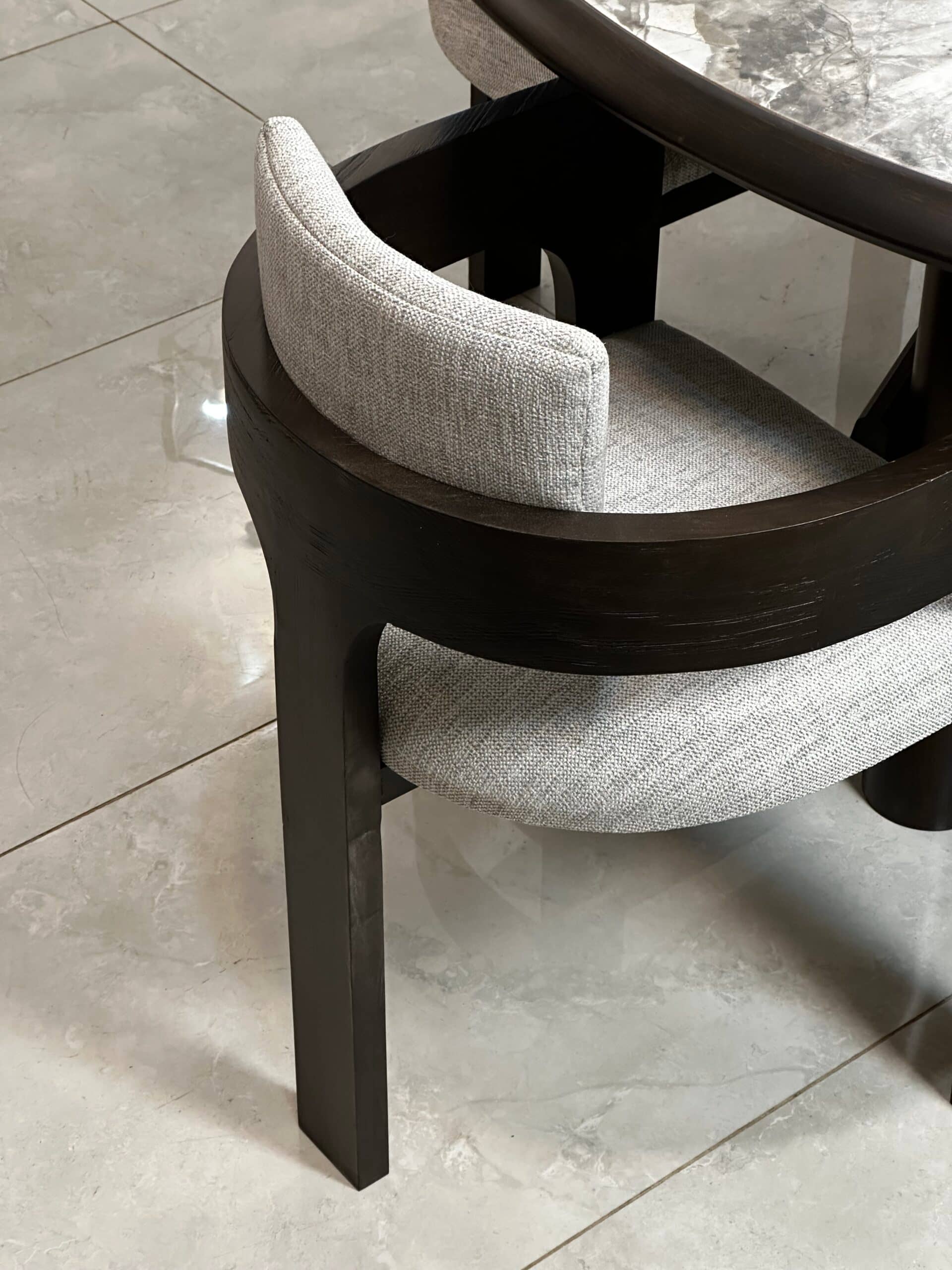 Zed Design Comfort Oak Wood Accent Chair