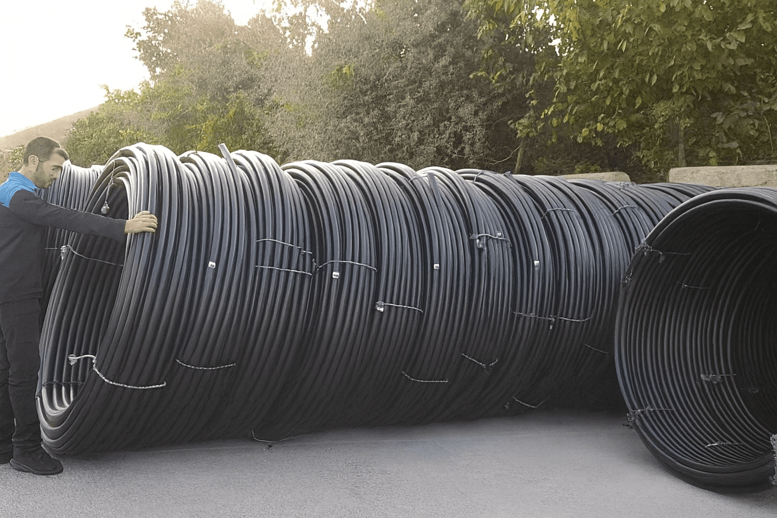 HDPE Water Supply Pipes (Polyethylene Pipes for Water Distribution)