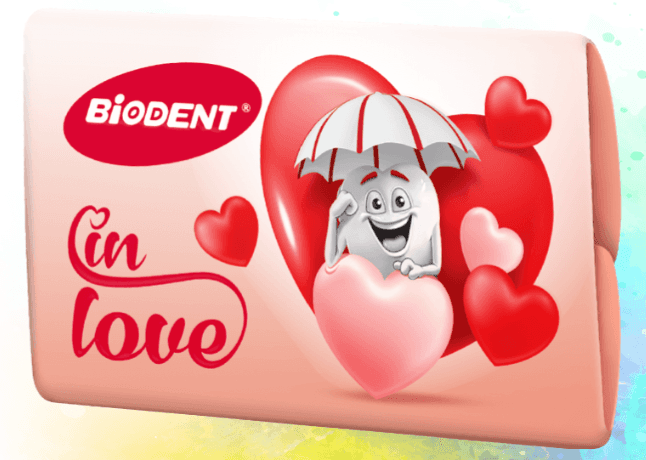 In Love Chewing Gum