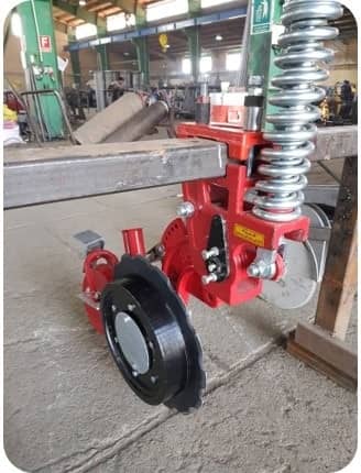 Precision Seed and Fertilizer Applicator