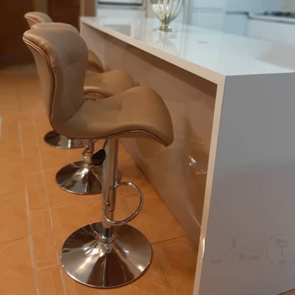 Open Saddle Jack Chair Model 506 - Ergonomic Horse-Saddle Design, Hydraulic Height Adjustment & 360 Swivel