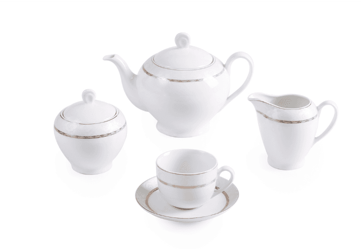 17-Piece Porcelain Tea Set - Golden Gift Design