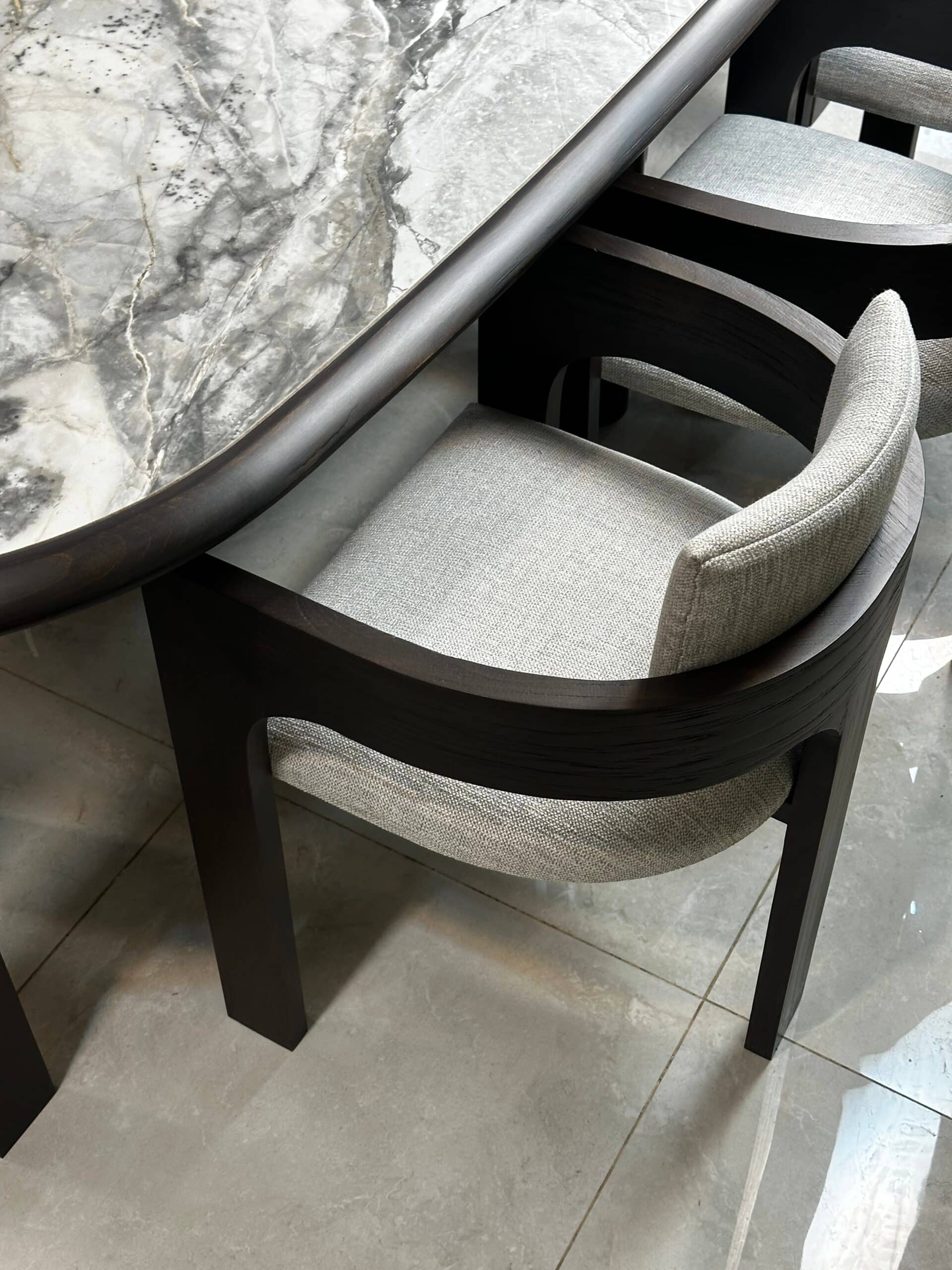 Zed Design Comfort Oak Wood Accent Chair
