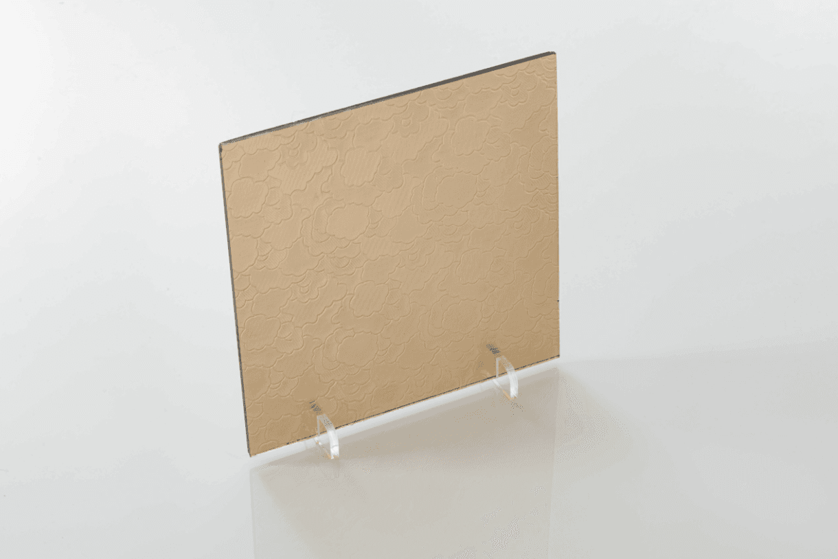 Karatachi bronze glass