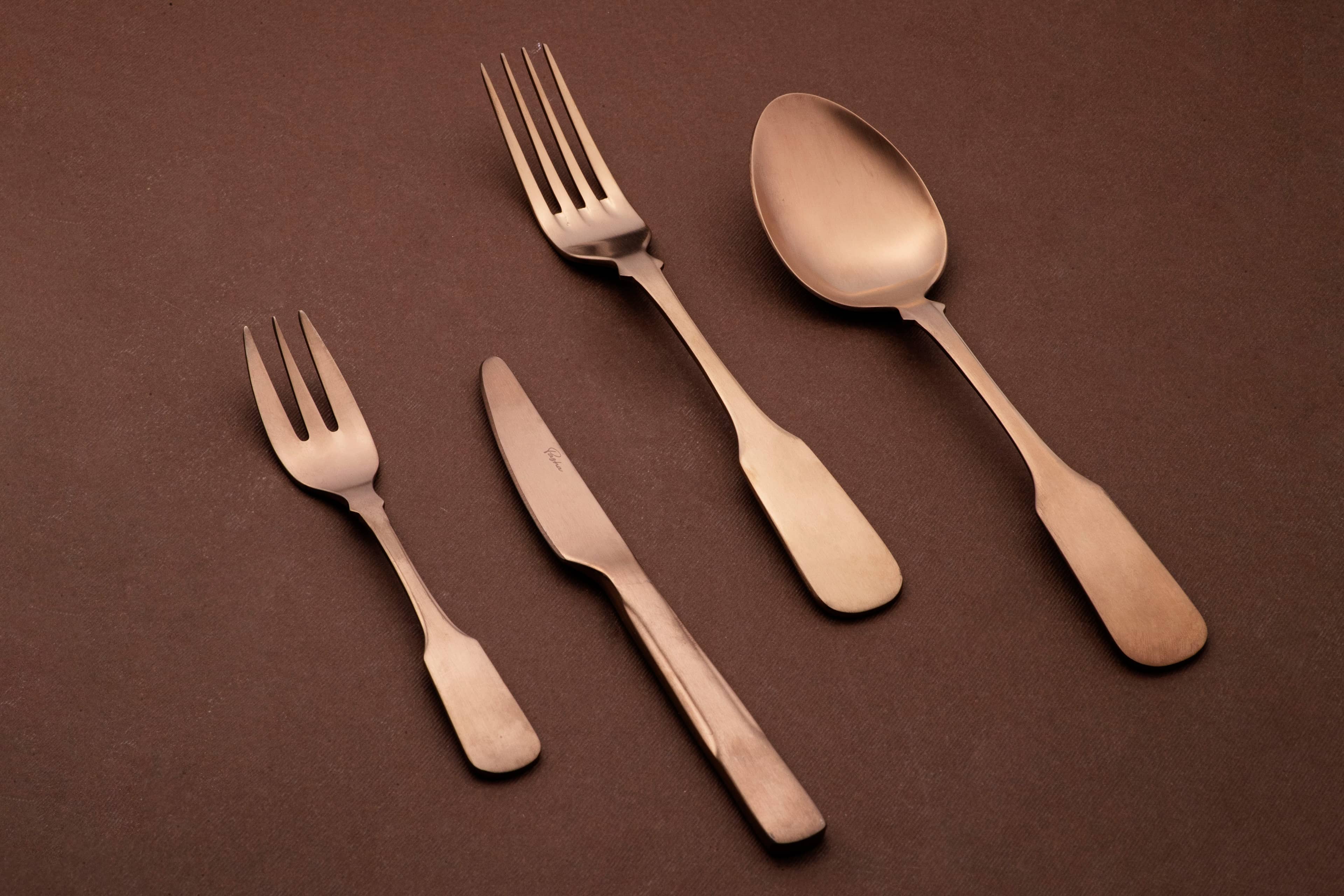 Pasha Brescia 32-Piece Sculptura Stainless Steel Cutlery Set