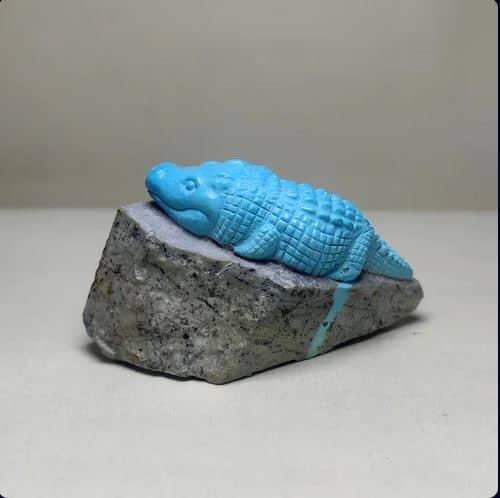 Handcrafted Kerman Ajami Turquoise Fat Crocodile Decorative Collectible Desktop Gemstone Statue