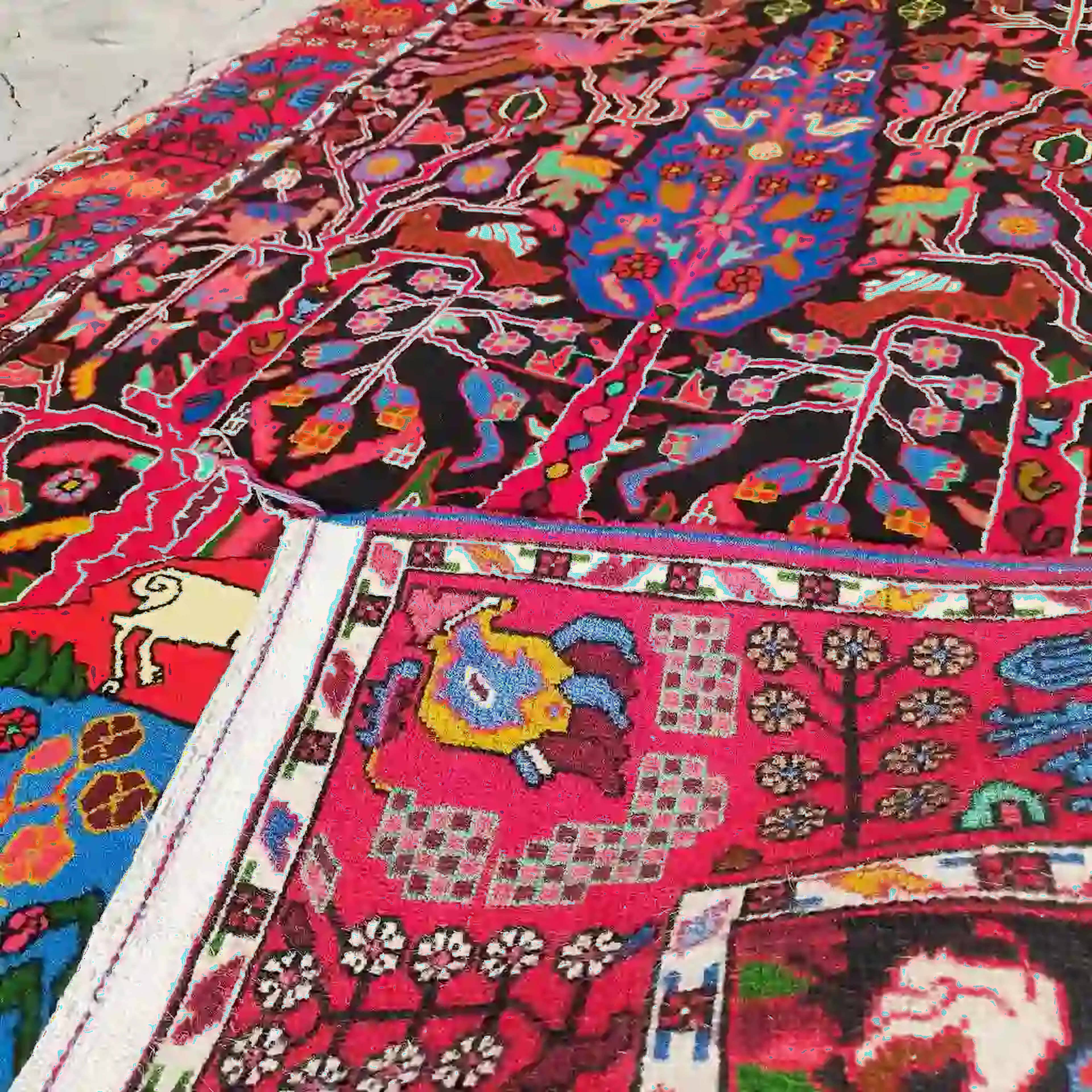 Handmade Persian Gavokhori Carpet - Black Background