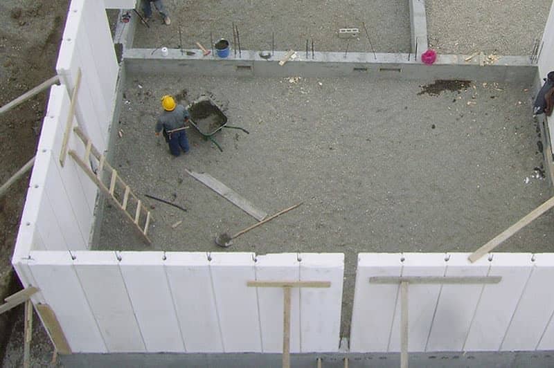 Autoclaved aerated lightweight concrete - reinforced panel