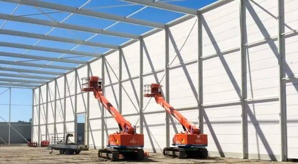 Autoclaved aerated lightweight concrete - reinforced panel
