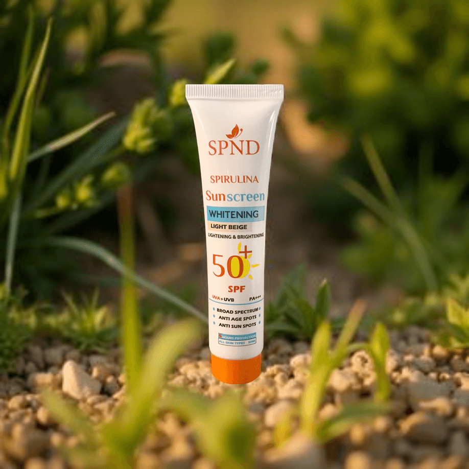 SPND SPF50+ Spirulina Whitening Tinted Sunscreen Light Beige