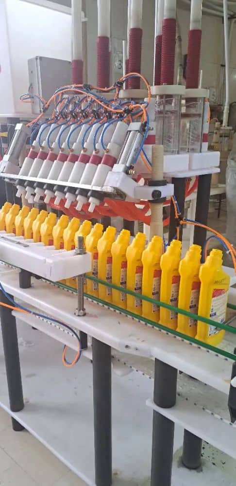 Automatic Semi-Viscous Liquid Filling Machine