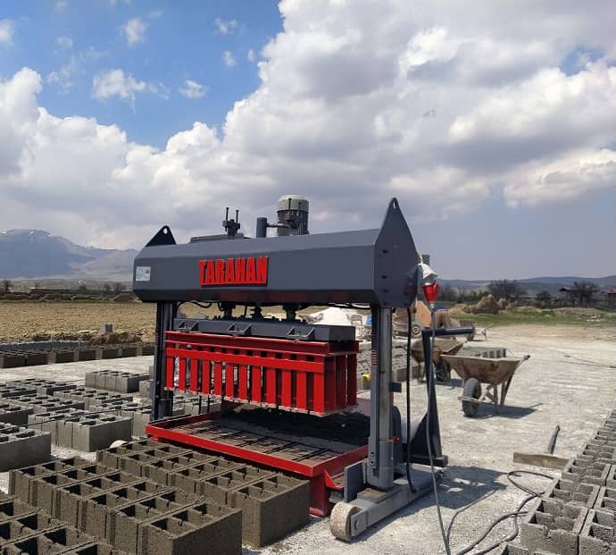 Mobile Block Machine